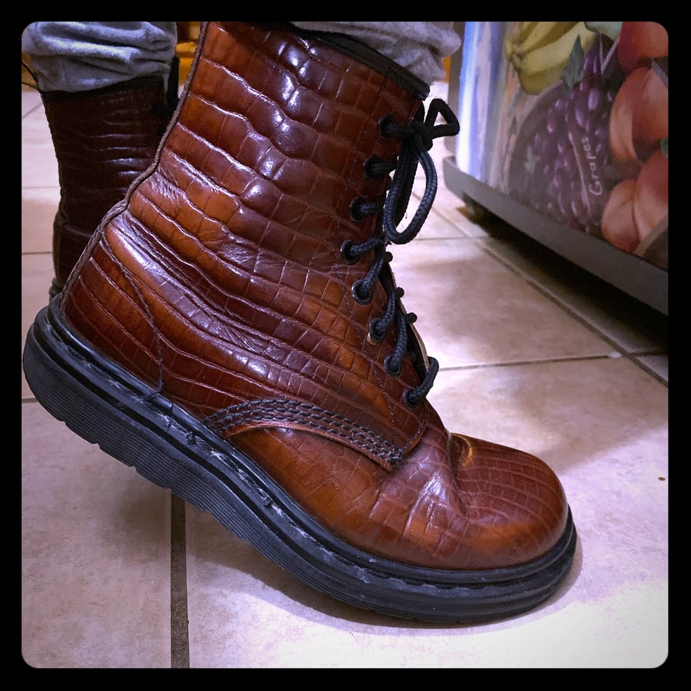 Dr martens boots UK size 5 made in England